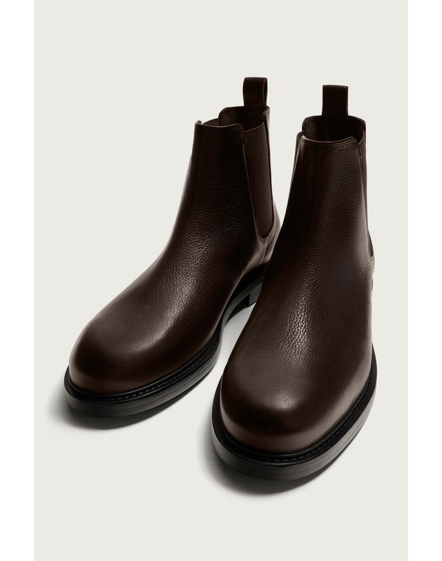 자라 자라 레더 로우힐 첼시 부츠 2042/820/700 BROWN 브라운 착용컷