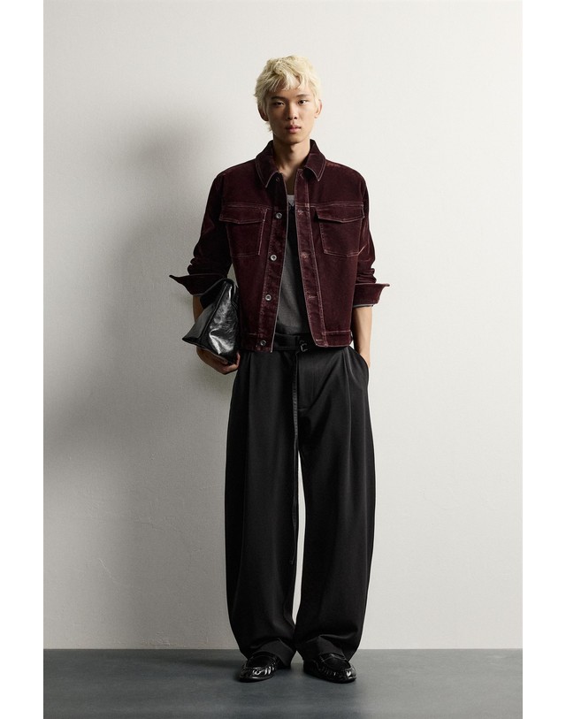 자라 자라 벨벳 이펙트 크롭 데님 자켓 8491/801/681 BURGUNDY 레드 착용컷