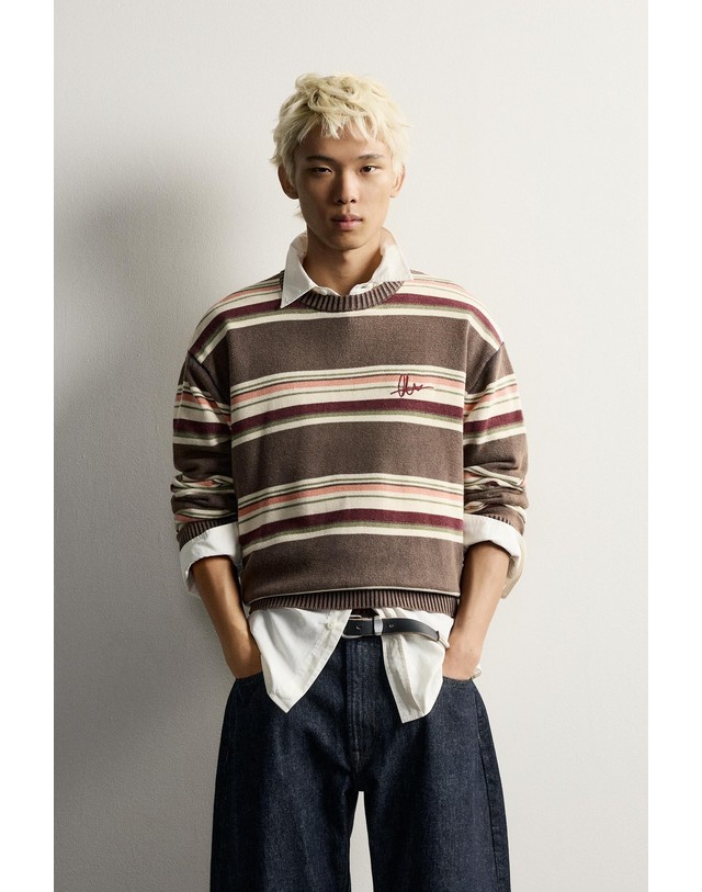자라 자라 스트라이프 자카드 니트 스웨터 3920/130/700 BROWN 브라운 착용컷