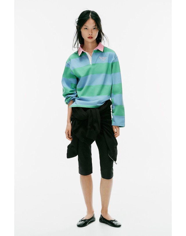 자라 자라 스트라이프 배색 칼라 폴로 셔츠 6145/115/400 BLUE 멀티컬러 착용컷
