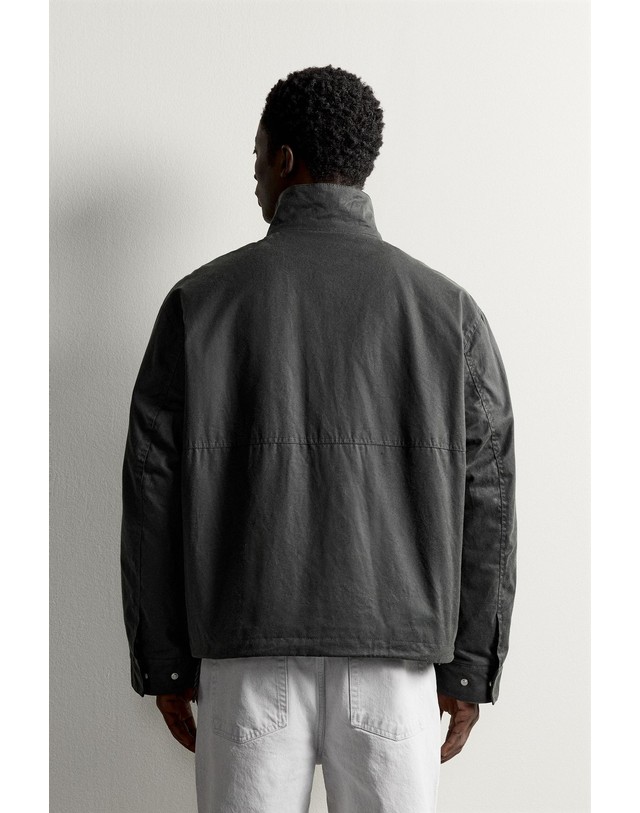 자라 자라 레귤러핏 왁스드 이펙트 자켓 1437/365/898 DARK ANTHRACITE 그레이 착용컷