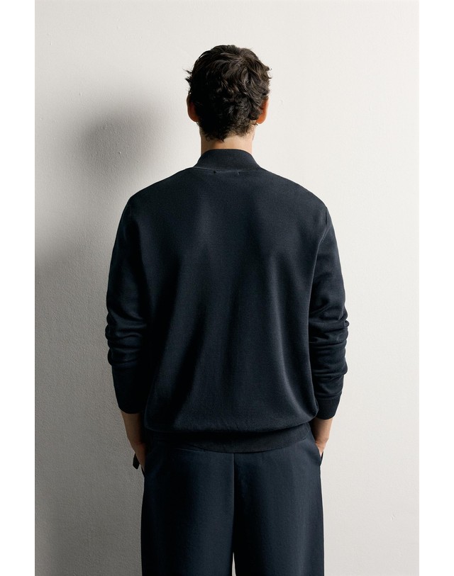 자라 자라 하이넥 집업 니트 가디건 6674/346/422 DARK NAVY 네이비 착용컷