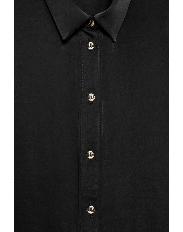 자라 자라 골드 버튼 새틴 긴팔 셔츠 8741/267/800 BLACK 블랙 착용컷