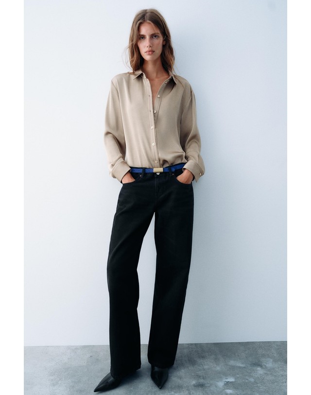 자라 자라 골드 버튼 새틴 긴팔 셔츠 8741/267/506 LIGHT KHAKI 베이지 착용컷