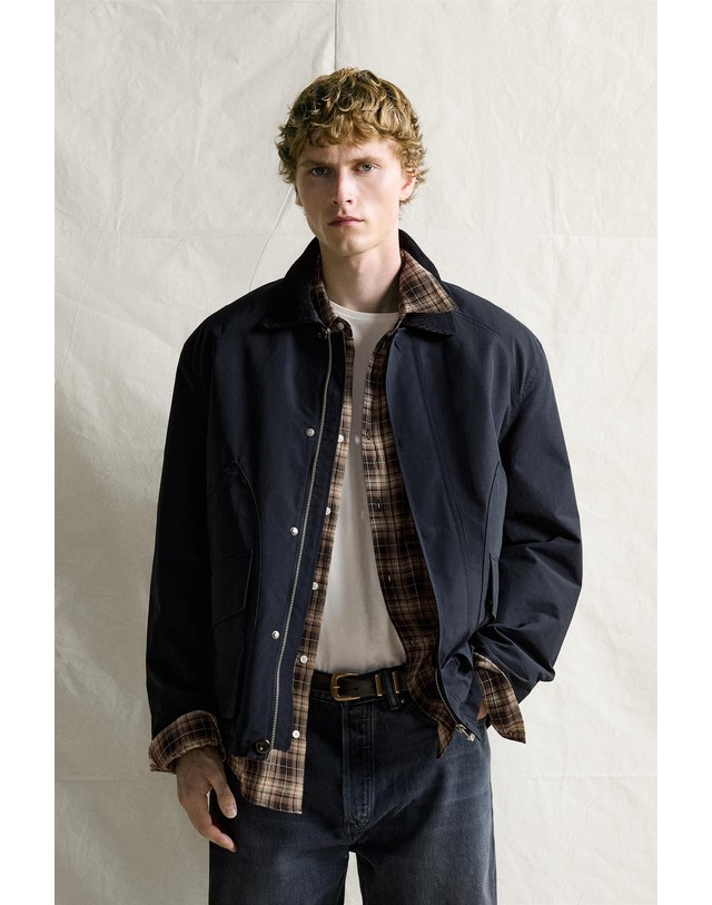 자라 자라 레귤러핏 코듀로이 칼라 자켓 2753/253/422 DARK NAVY 네이비 착용컷