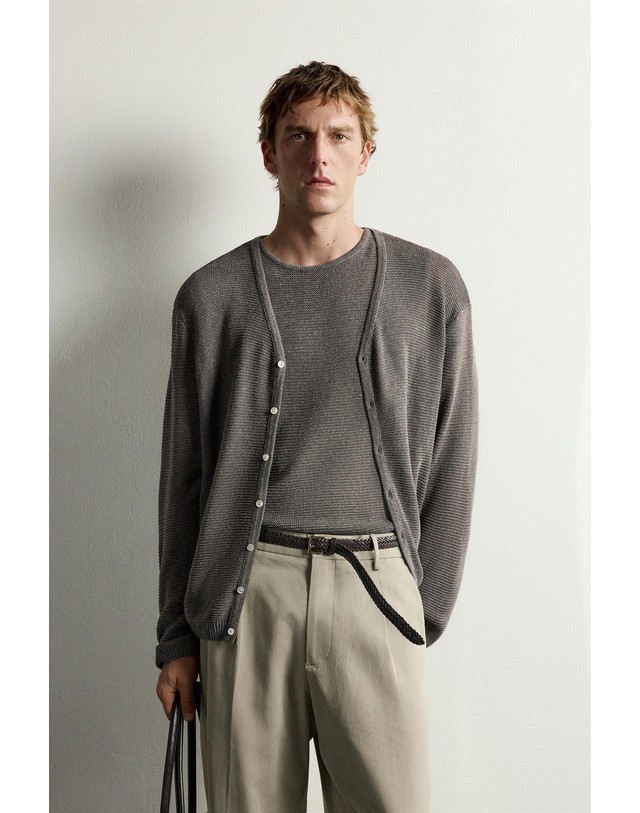 자라 자라 릴렉스핏 버튼 니트 가디건 5755/312/102 GREY / TAN 그레이 착용컷