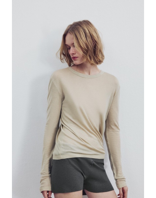 자라 자라 라운드넥 울 혼방 긴팔 티셔츠 3641/705/737 BROWN / TAUPE 베이지 착용컷