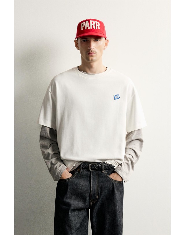 자라 자라 릴렉스핏 포토 그래픽 반팔 티셔츠 6224/381/250 WHITE 화이트 착용컷