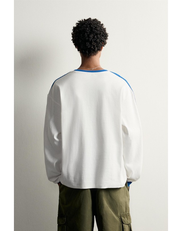 자라 자라 릴렉스핏 스트라이프 긴팔 티셔츠 0761/309/250 WHITE 화이트 착용컷