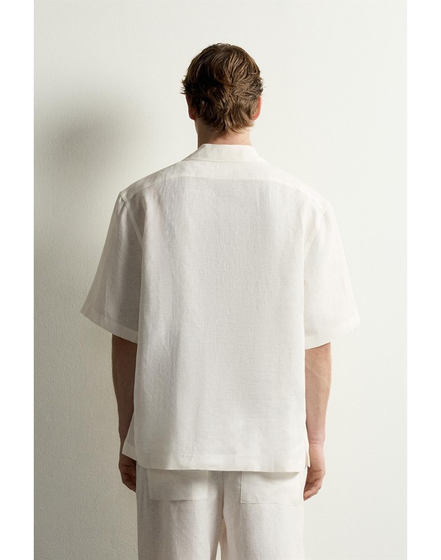 자라 자라 린넨 릴렉스핏 반팔 셔츠 5130/303/250 WHITE 아이보리 착용컷