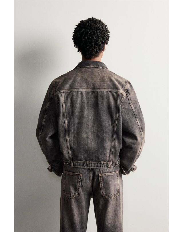 자라 자라 크롭 워시드 이펙트 데님 자켓 6688/335/922 DARK GREY 그레이 착용컷