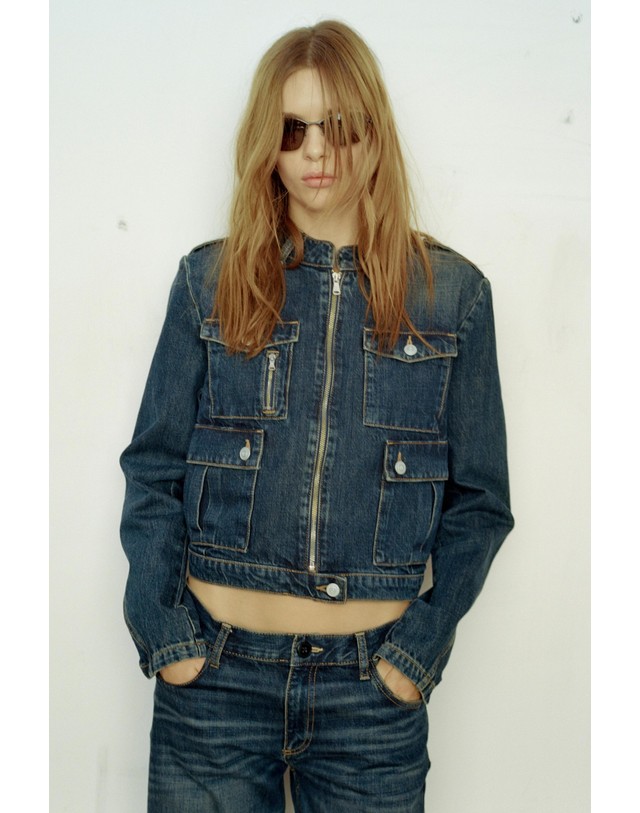 자라 자라 슬림핏 포켓 크롭 데님 자켓 1300/271/401 NAVY BLUE 네이비 착용컷