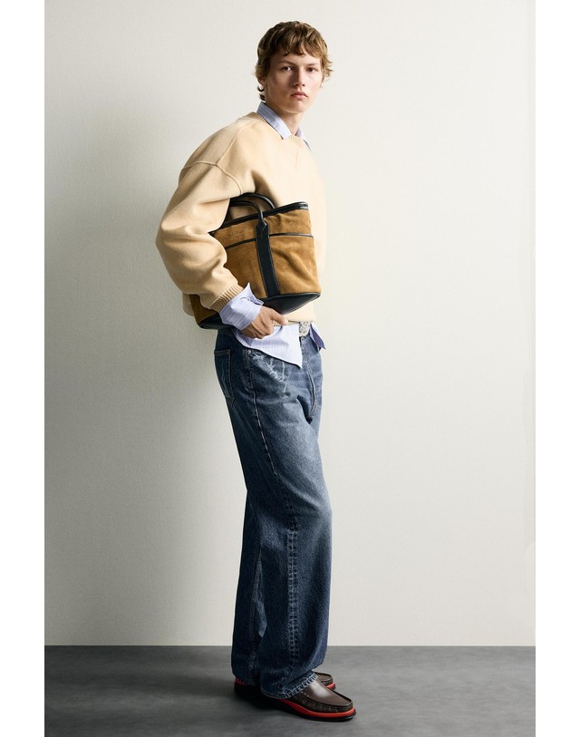 자라 자라 스플릿 스웨이드 지퍼 토트백 3325/820/517 OLIVE GREEN 카키 착용컷