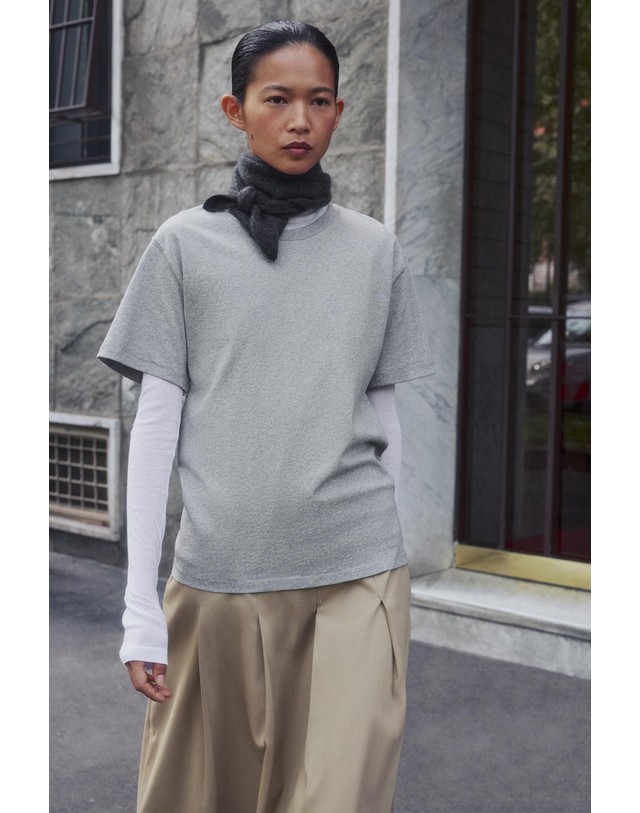 자라 자라 캐시미어 100% 반다나 스카프 5059/201/801 ANTHRACITE GREY 그레이 착용컷