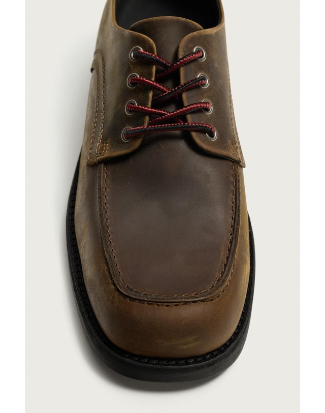 자라 자라 빈티지 레더 레이스업 슈즈 2480/820/700 BROWN 브라운 착용컷