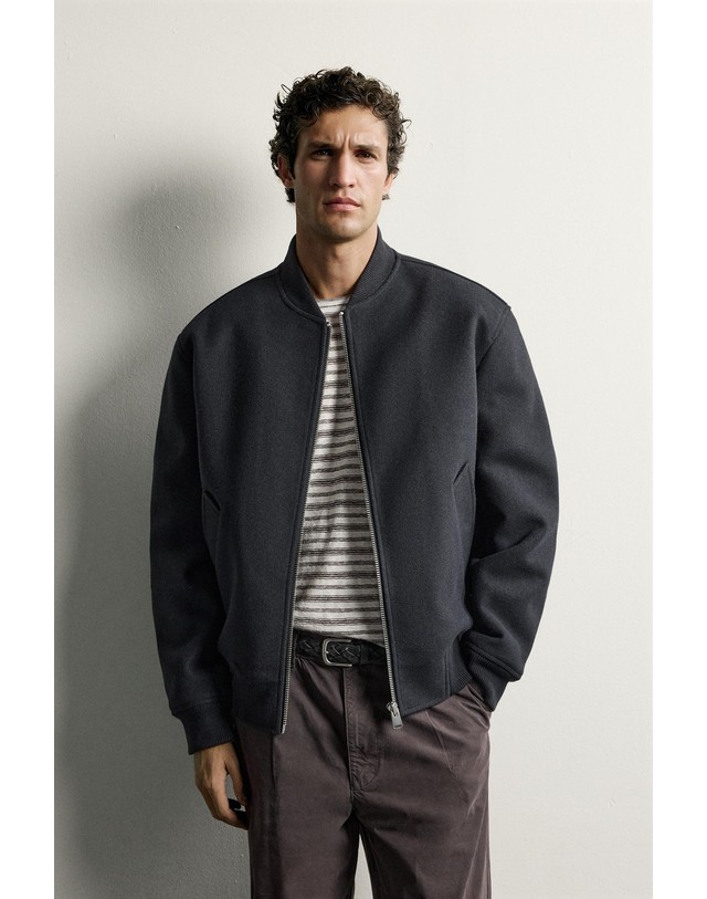 자라 자라 퍼 안감 레귤러핏 봄버 자켓 5070/325/401 NAVY BLUE 네이비 착용컷