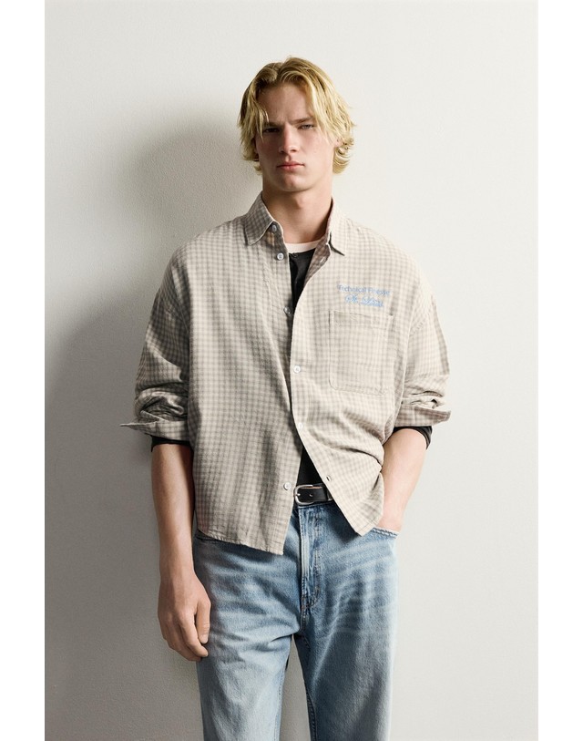 자라 자라 박시핏 자수 체크 긴팔 셔츠 3798/310/055 GREY / BLUE 멀티컬러 착용컷