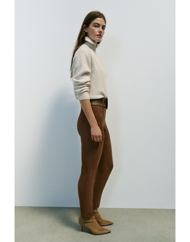 자라 자라 페이크 스웨이드 벨트 레깅스 8372/270/756 MID-CAMEL 카멜 착용컷