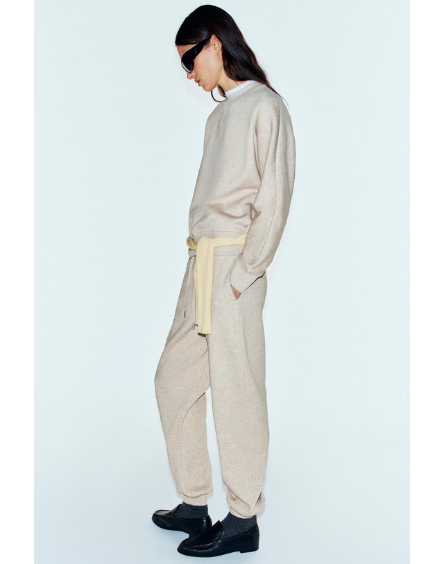 자라 자라 베이직 기모 조거 팬츠 3199/637/720 BEIGE MARL 베이지 착용컷