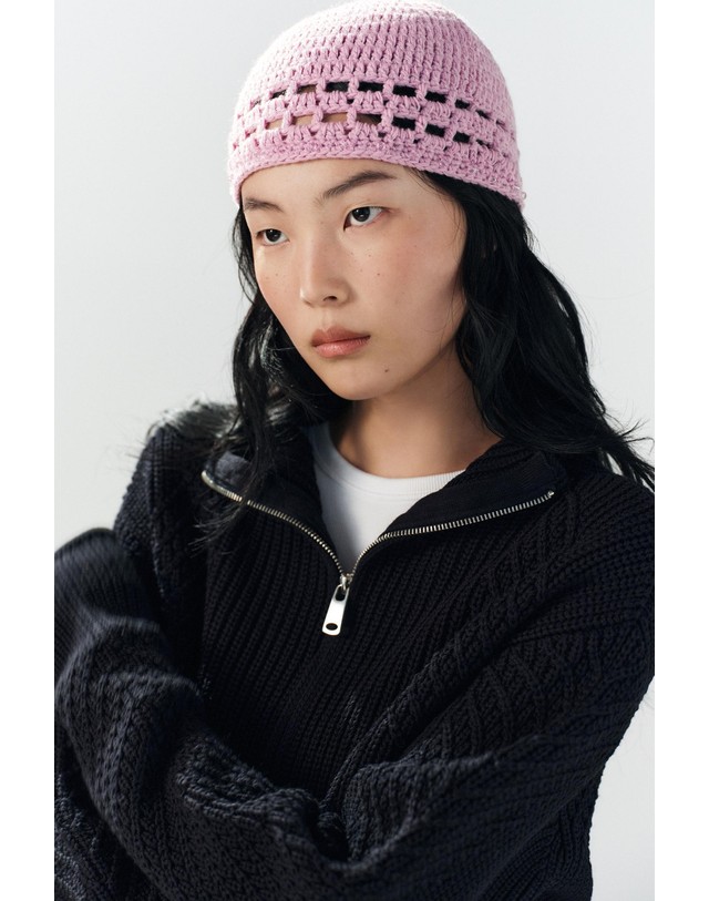 자라 자라 비즈 크로셰 필박스 비니 1023/226/620 PINK 핑크 착용컷
