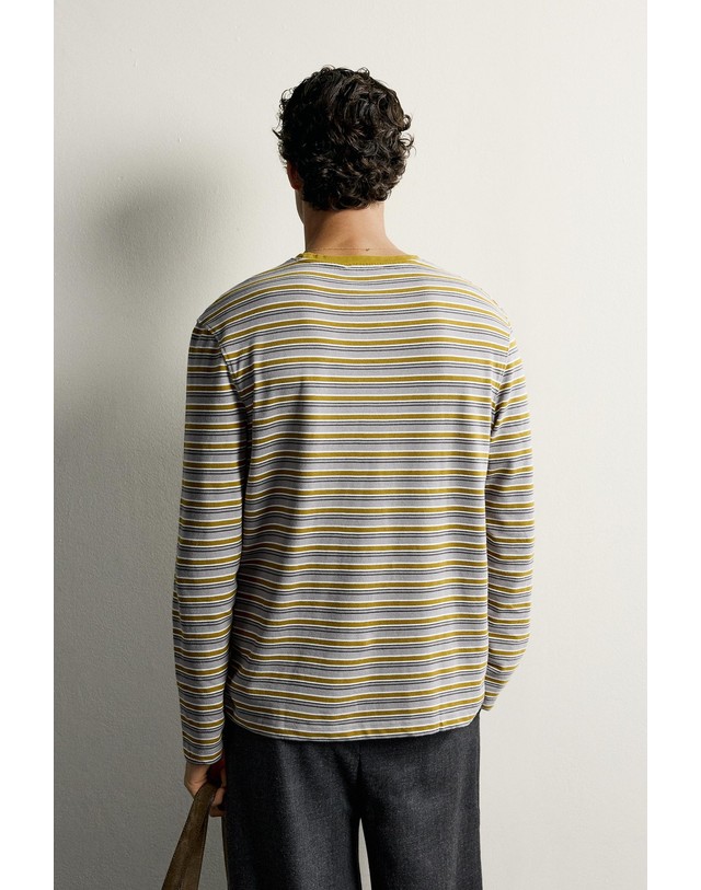 자라 자라 스트라이프 자카드 긴팔 티셔츠 1887/400/911 OLIVE GREEN 멀티컬러 착용컷