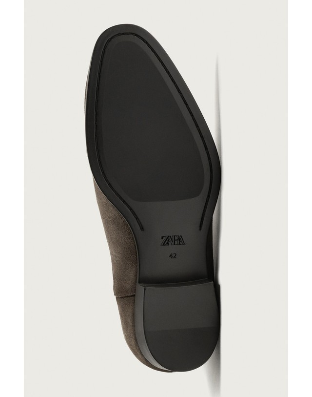 자라 자라 스웨이드 첼시 앵클 부츠 2001/820/700 BROWN 브라운 착용컷