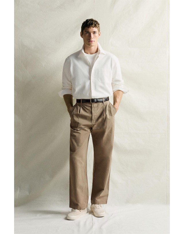 자라 자라 릴렉스핏 포플린 긴팔 셔츠 5588/301/251 OYSTER-WHITE 아이보리 착용컷