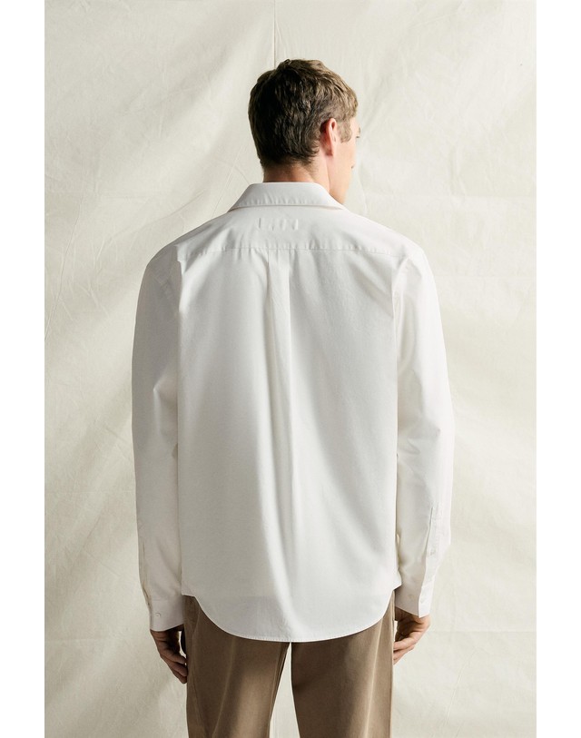 자라 자라 릴렉스핏 포플린 긴팔 셔츠 5588/301/251 OYSTER-WHITE 아이보리 착용컷