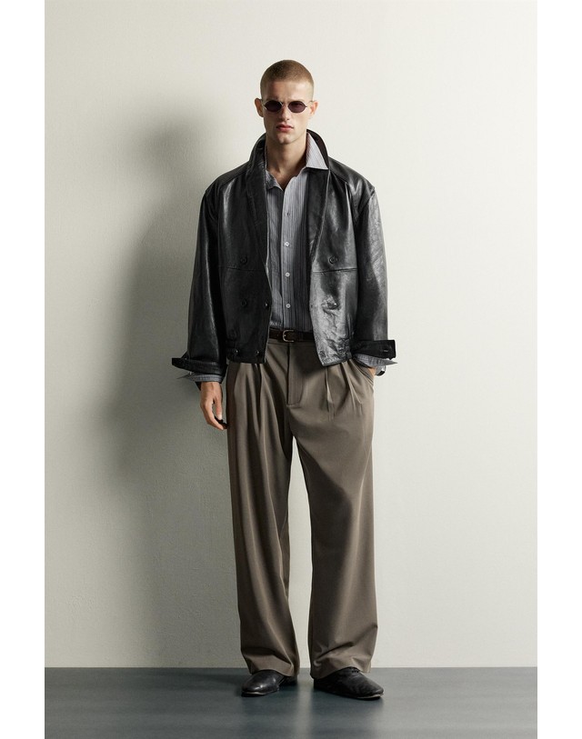 자라 자라 크롭 레더 숄칼라 블레이저 5388/101/800 BLACK 블랙 착용컷