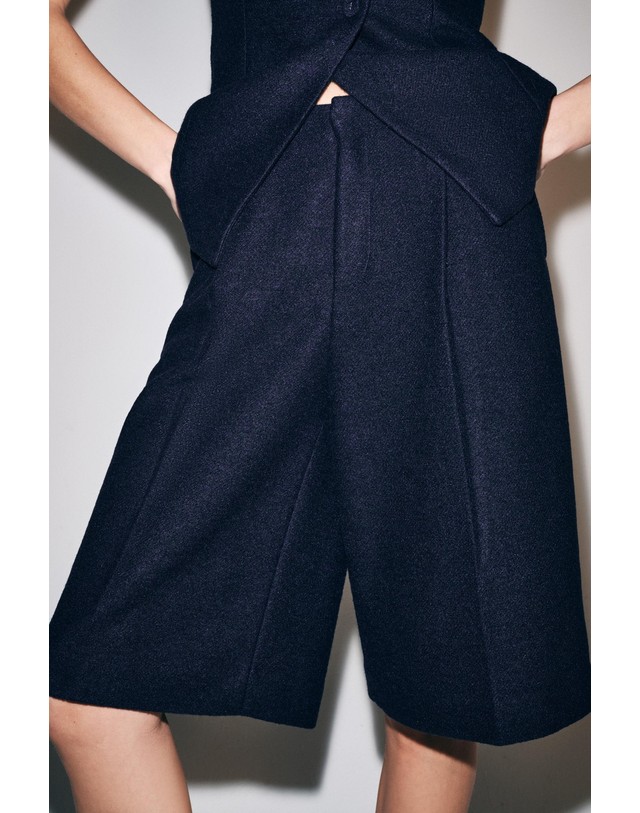 자라 자라 울 이펙트 버뮤다 팬츠 3454/622/401 NAVY BLUE 네이비 착용컷