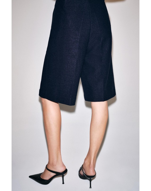 자라 자라 울 이펙트 버뮤다 팬츠 3454/622/401 NAVY BLUE 네이비 착용컷