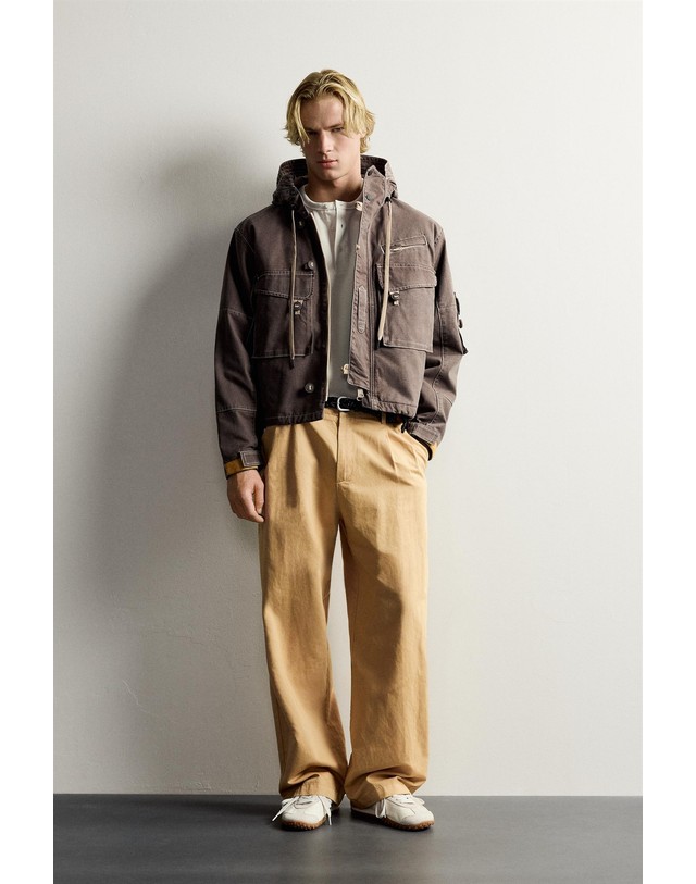 자라 자라 유틸리티 포켓 후드 코튼 자켓 6987/358/737 BROWN / TAUPE 초콜릿 착용컷