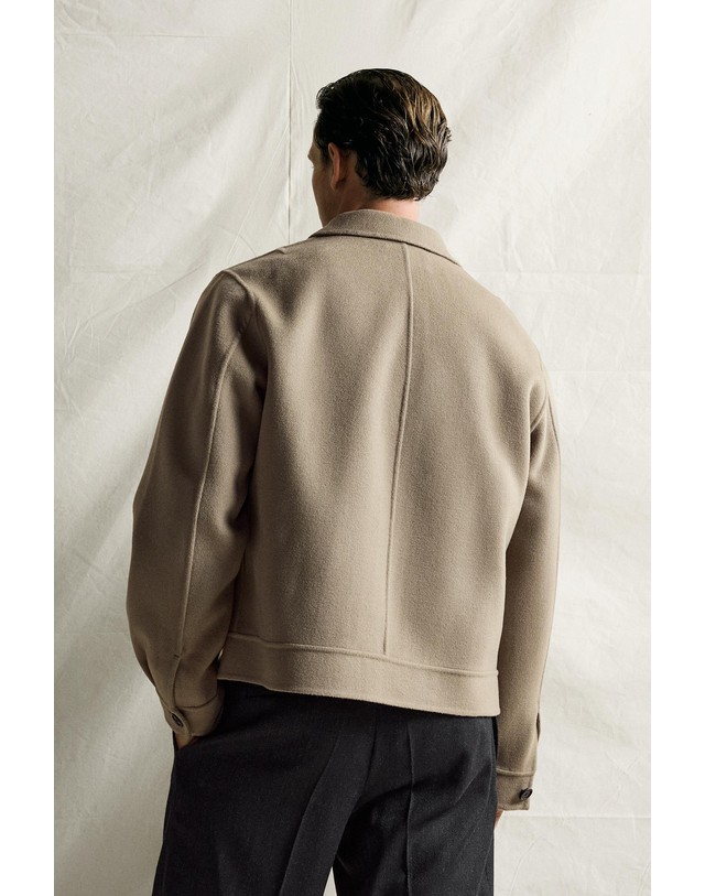 자라 자라 100% 울 크롭핏 셔츠 8491/305/832 TAUPE GREY 베이지 착용컷