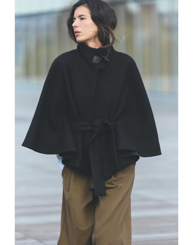 자라 자라 울 블렌드 벨트 케이프 코트 2870/319/800 BLACK 블랙 착용컷