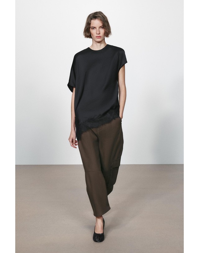 자라 자라 레이스 케이프 반팔 블라우스 1389/987/800 BLACK 블랙 착용컷