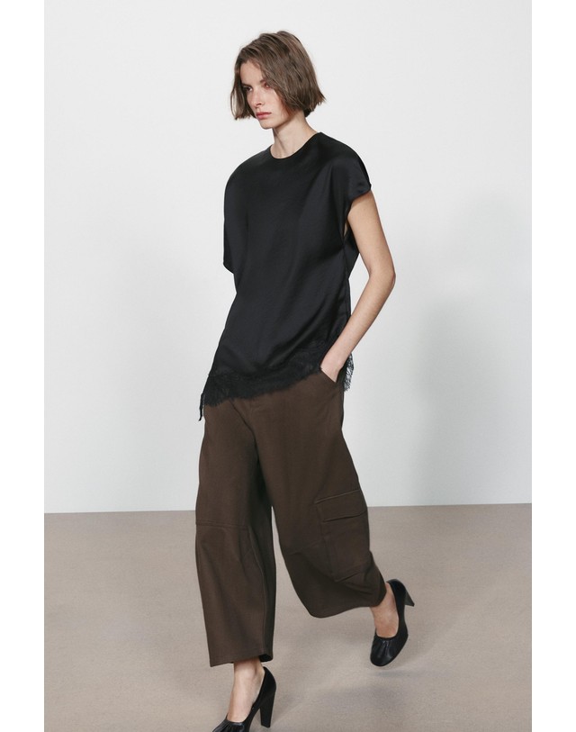 자라 자라 레이스 케이프 반팔 블라우스 1389/987/800 BLACK 블랙 착용컷