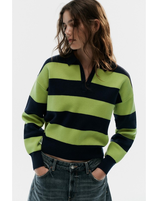자라 자라 스트라이프 폴로 니트 스웨터 3519/104/104 STRIPED 멀티컬러 착용컷