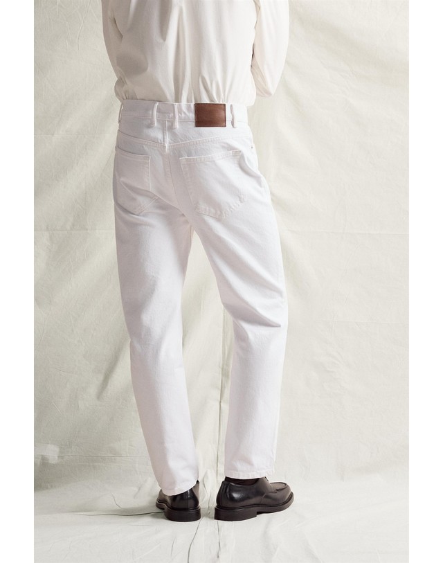 자라 자라 스트레이트 코튼 데님 팬츠 3991/367/250 WHITE 화이트 착용컷