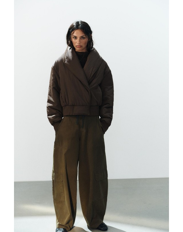 자라 자라 더블브레스트 숏 패딩 자켓 4749/712/700 BROWN 초콜릿 착용컷