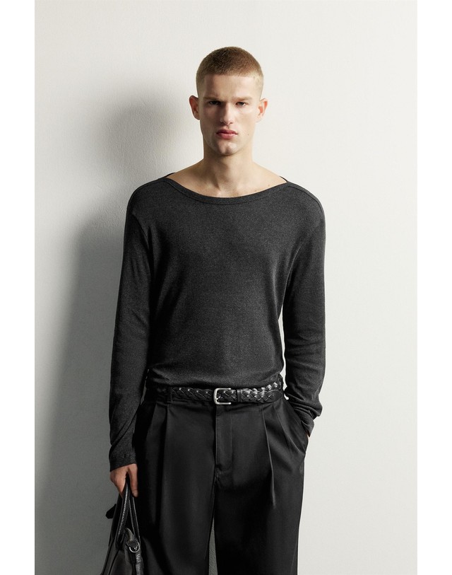 자라 자라 릴렉스핏 보트넥 긴팔 티셔츠 5644/354/922 DARK GREY 그레이 착용컷