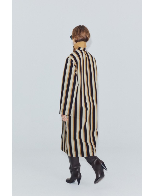 자라 자라 리버시블 롱 트렌치 코트 3811/276/178 BROWN STRIPES 멀티컬러 착용컷