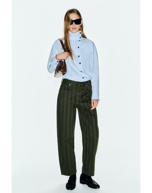 자라 자라 스트라이프 스트레이트 데님 팬츠 9942/160/104 STRIPED 그린 착용컷