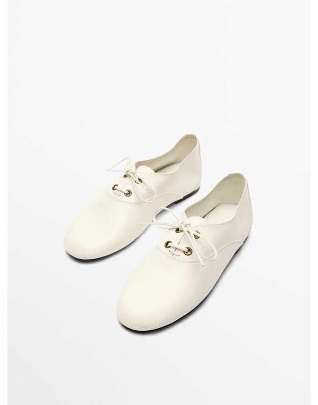마시모두띠 마시모두띠 소프트 레더 레이스업 플랫슈즈 1531/750 WHITE 화이트 착용컷