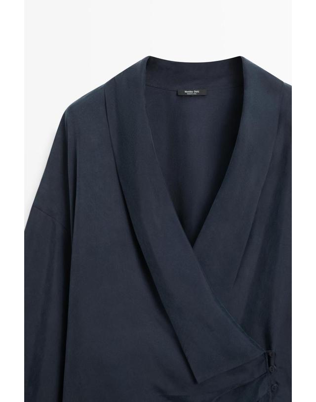 마시모두띠 마시모두띠 셔링 브이넥 랩 블라우스 5114/814 NAVY BLUE 네이비 착용컷