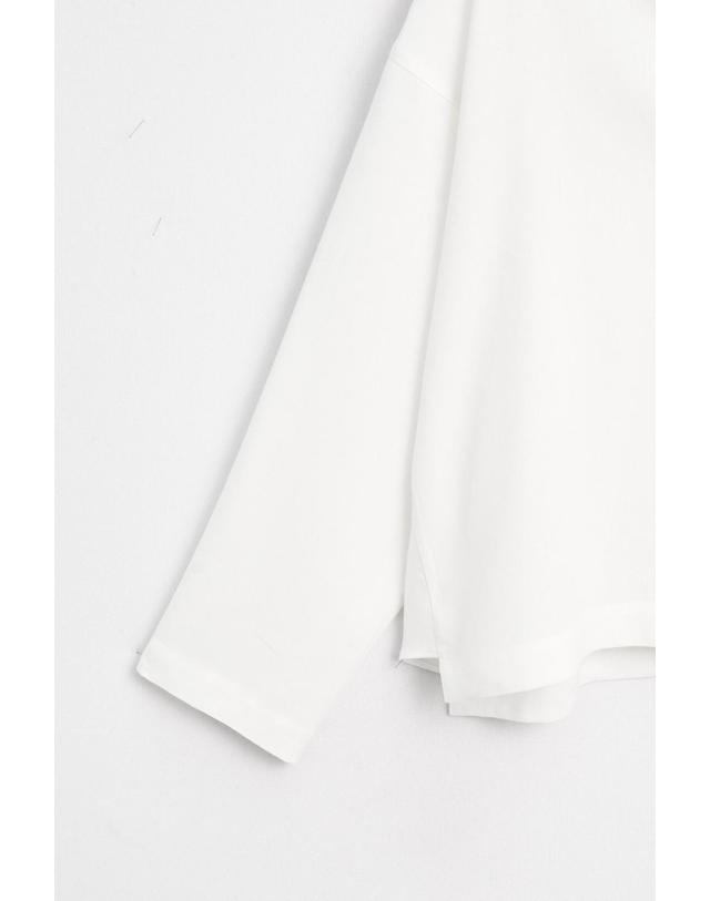 마시모두띠 마시모두띠 린넨 혼방 브이넥 크롭 셔츠 5187/687 WHITE 화이트 착용컷