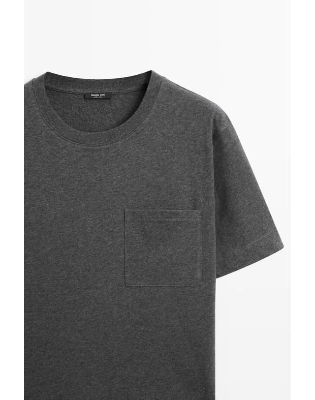 마시모두띠 마시모두띠 포켓 디테일 라운드넥 반팔 티셔츠 6206/108 MEDIUM GREY 그레이 착용컷