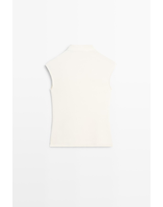 마시모두띠 마시모두띠 퍼넬넥 민소매 니트 탑 6259/577 OFF WHITE 아이보리 착용컷