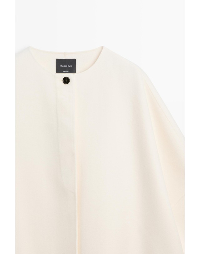 마시모두띠 마시모두띠 울 혼방 볼륨 케이프 코트 6424/728 BEIGE 아이보리 착용컷