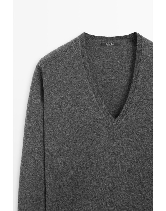 마시모두띠 마시모두띠 울 캐시미어 V넥 니트 스웨터 5714/594 MEDIUM GREY 그레이 착용컷