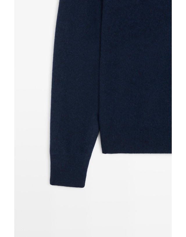 마시모두띠 마시모두띠 울 캐시미어 라운드넥 니트 스웨터 5713/594 NAVY BLUE 네이비 착용컷